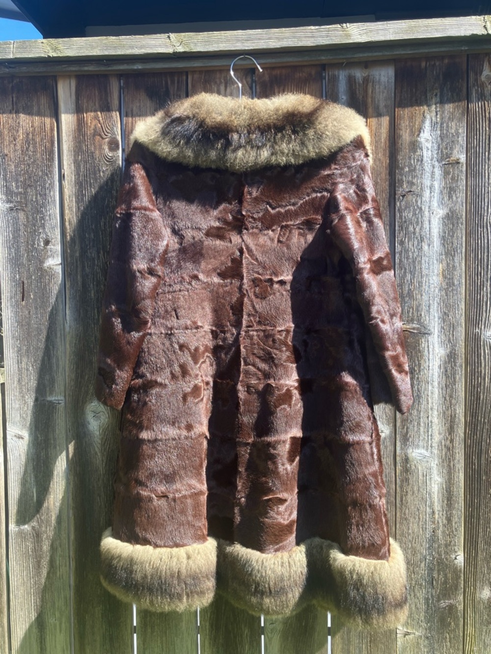 Insane muskrat fur coat - Picture 10 of 14